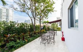 Costa Norte Boutique Hotel